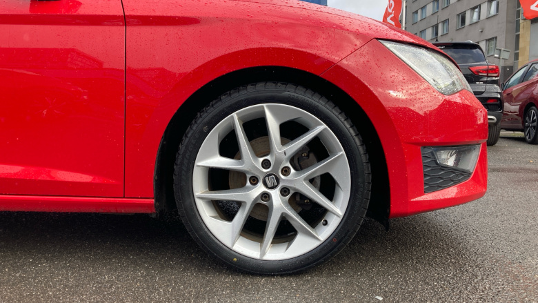 SEAT Leon 1.4 EcoTSI 150 FR 3dr [Technology Pack] Petrol Hatchback